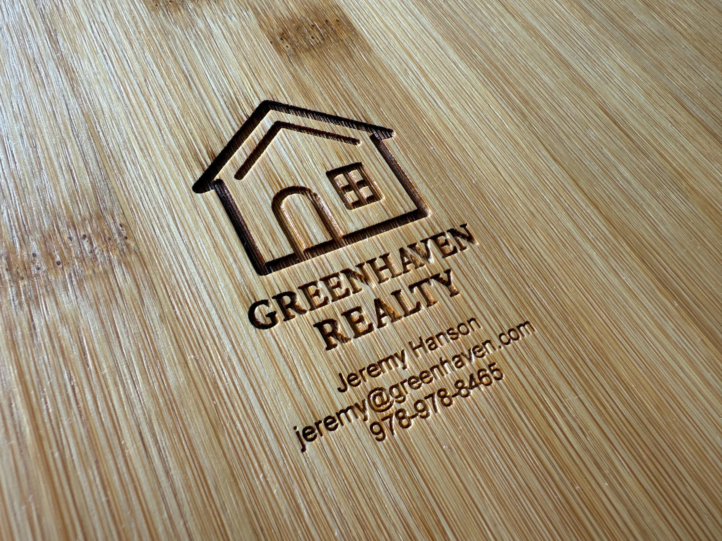 Personalized Bamboo Pizza Board | Custom Family Name Cutting Board | Laser Engraved Housewarming, Wedding, or Christmas Gift