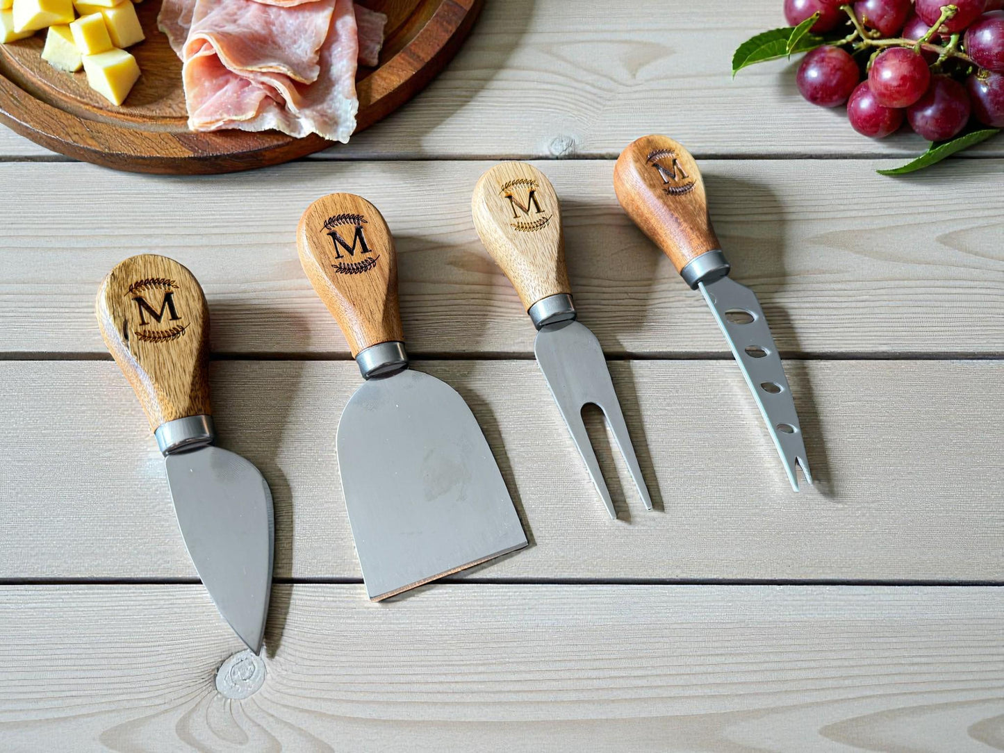 Personalized Acacia Serving Board Gift Set — Laser Engraved Family Name | Cheese Board with 4 Tools & Gift Box