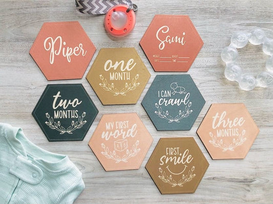 Wooden Milestone Markers, Hexagon Baby Monthly Milestone Cards, First Year Photo Props, Baby Shower Gift